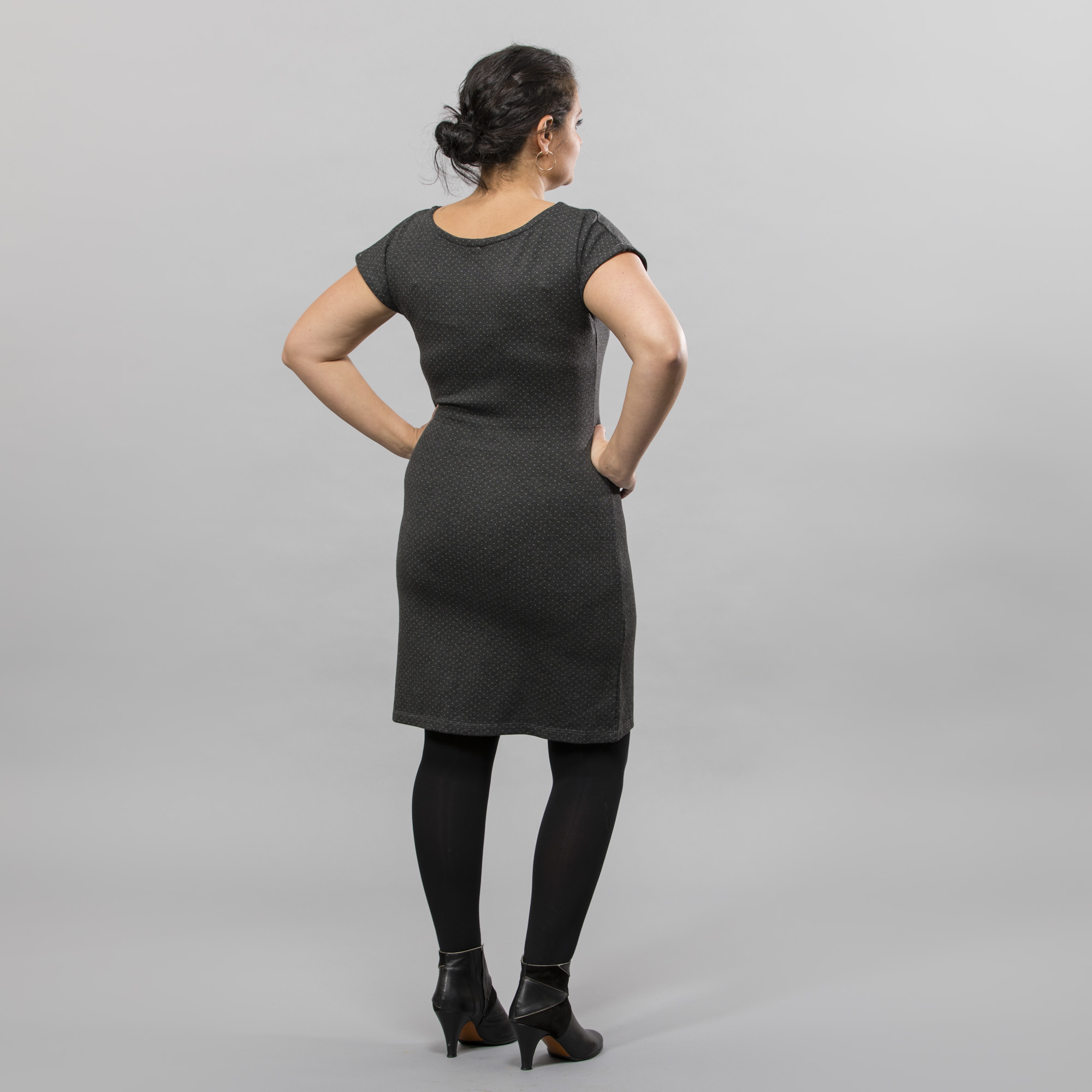 robe soho – Image 5